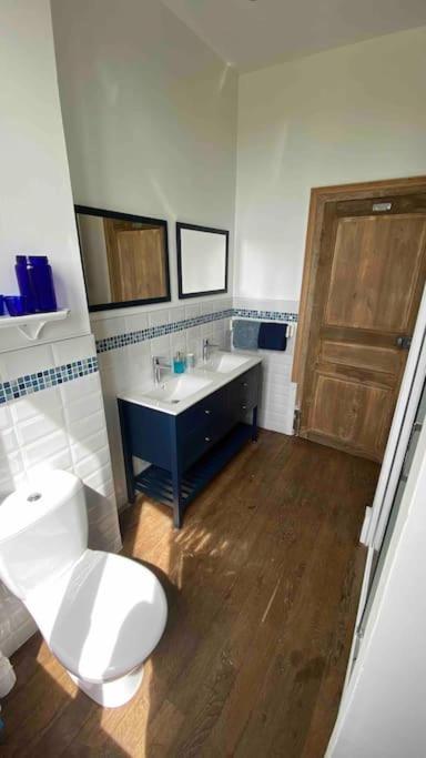 Le Presbytere - Touillon, Jacuzzi, 4 Chambres Pour 10 Eksteriør bilde