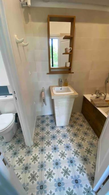 Le Presbytere - Touillon, Jacuzzi, 4 Chambres Pour 10 Eksteriør bilde
